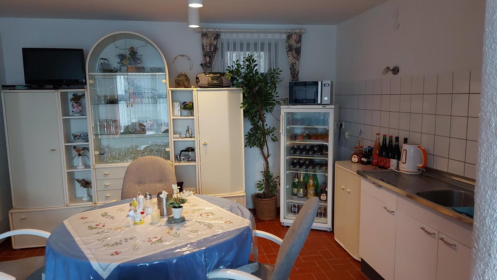Gaestehaus Hochrhoenblick Schonau an der Brend Bagian luar foto