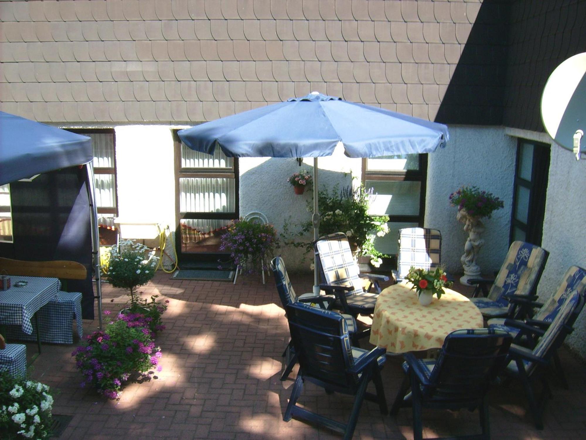 Gaestehaus Hochrhoenblick Schonau an der Brend Bagian luar foto